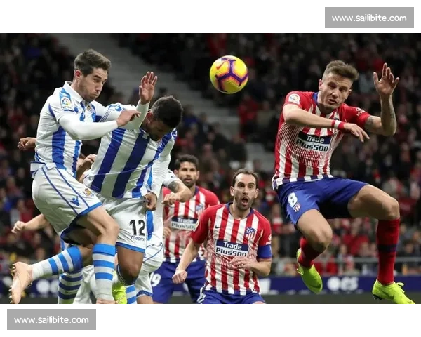 精彩欧冠对决回放解析：经典瞬间与战术博弈全方位回顾 - 副本