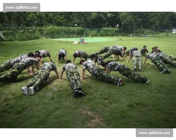 女子排球赛激战正酣 高水平对决展现团队协作与个人技艺的完美融合 - 副本 (2)